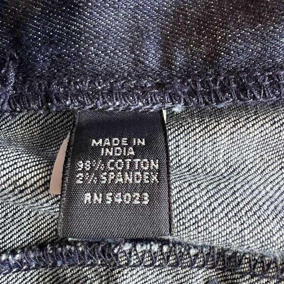 Banana Republic‎ Two Button/Zip Closure Dark Wash Jean Mini Skirt Sz 29R - Picture 9 of 9